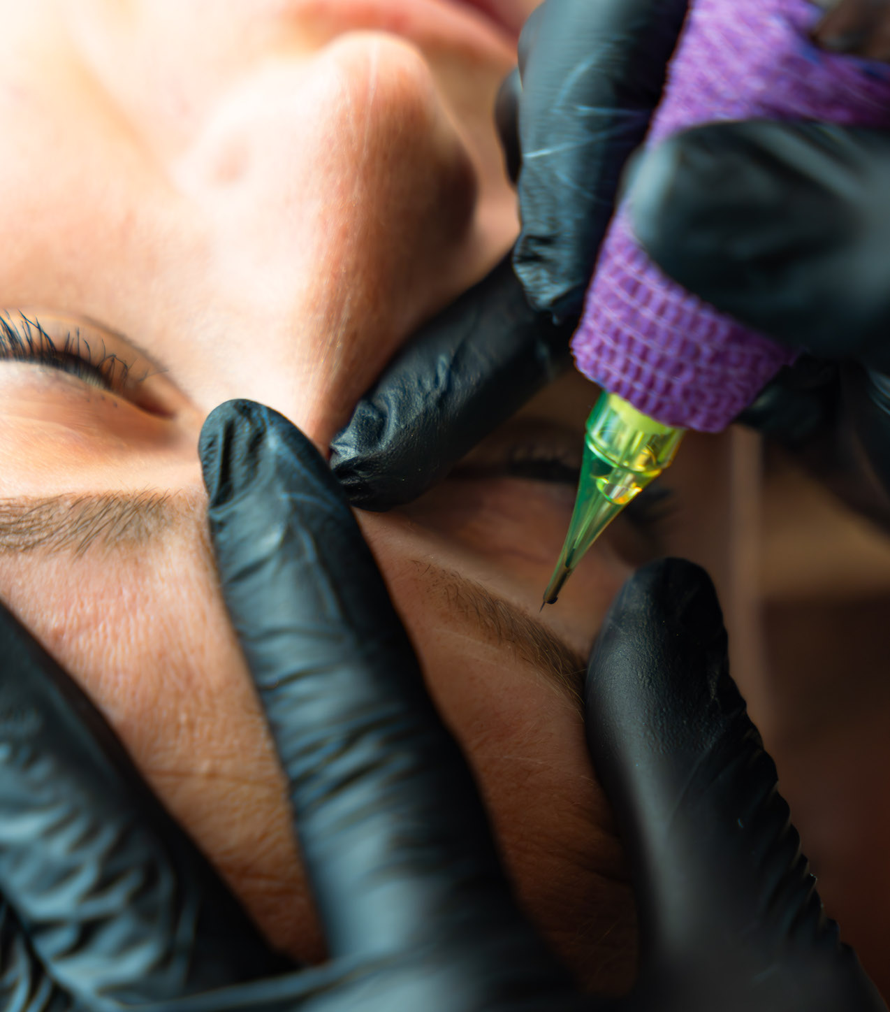 photo de la prestation maquillage permanent sourcils